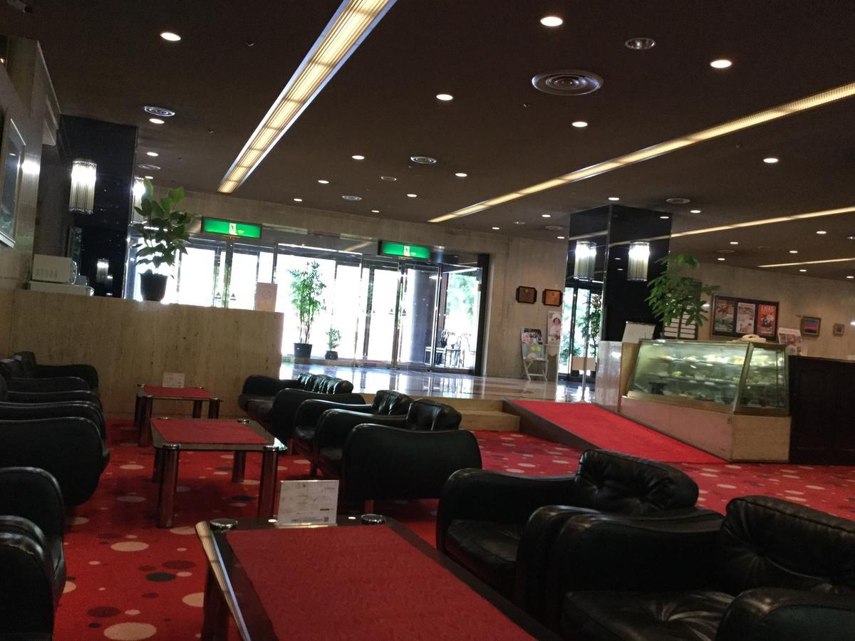 Hotel Sunshine Aoyama Himeji Extérieur photo